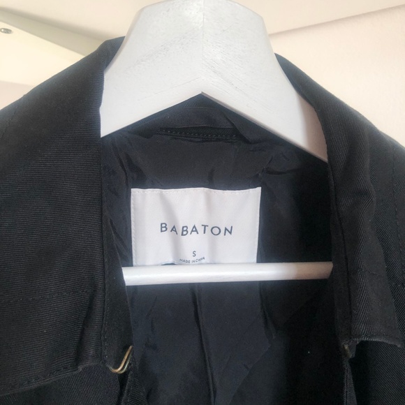 Aritzia Babaton Maximo Light Trench coat - Picture 2 of 8